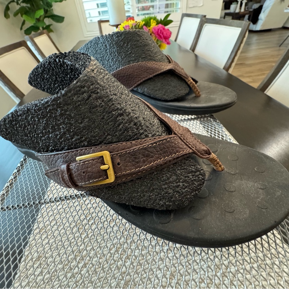 Women's Dr. Weil Brown Textured Sandals, Sz 8